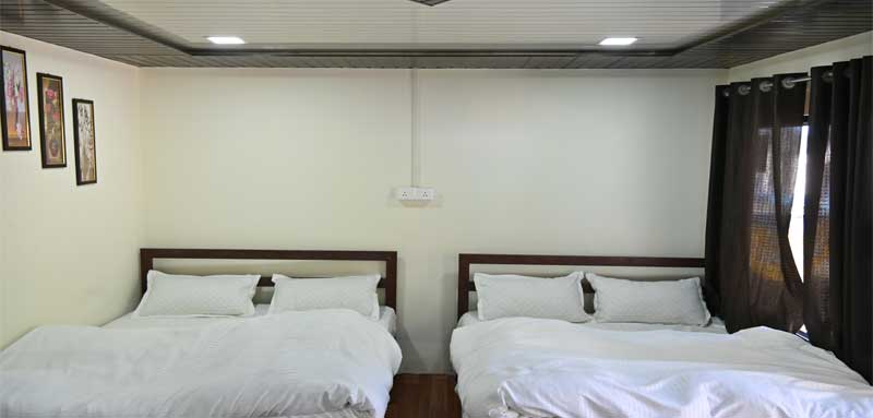 Riverside AC Cottages and Swiss Camps